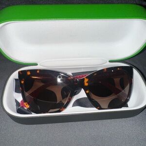 Brand New Kate Spade Tortoiseshell Cat Eye Sunglasses with Case